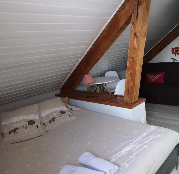 חדר סטנדרט נוף להרים, La Fruitière D Arith