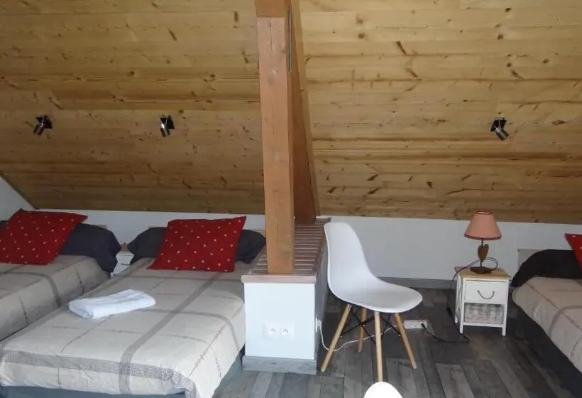 Standard Kolmen Hengen Huone, La Fruitière D Arith