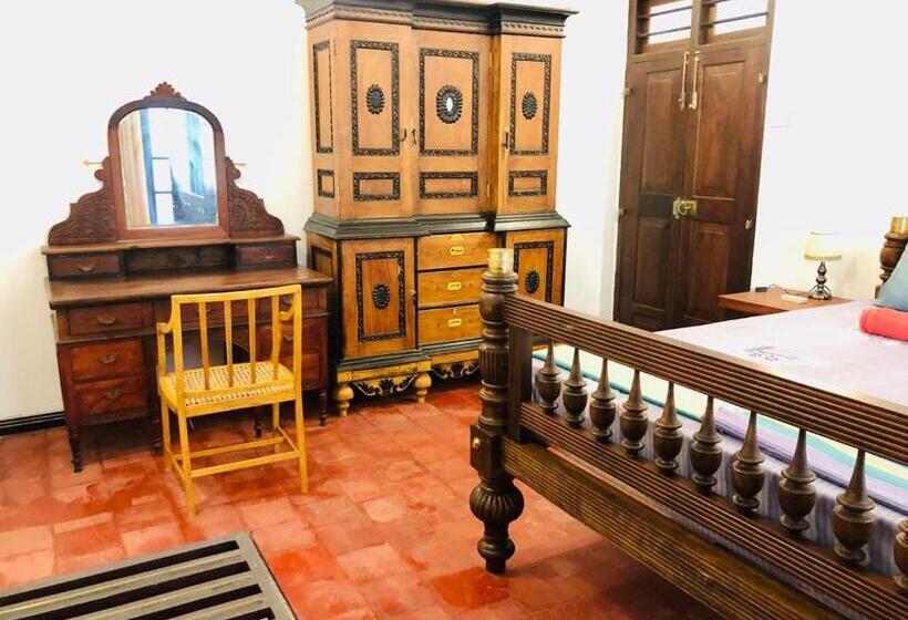 キングサイズベッドのスタンダードルーム, Saman Resort Surfers Paradise