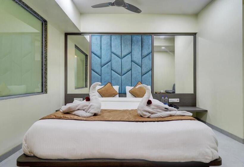 Люкс, Shree Residency Lodging & Boarding