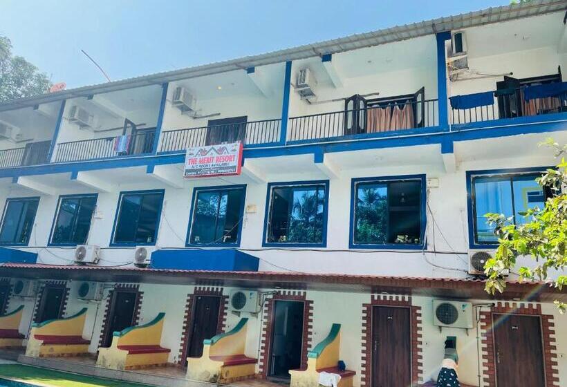 Номер Deluxe, The Merit Resort