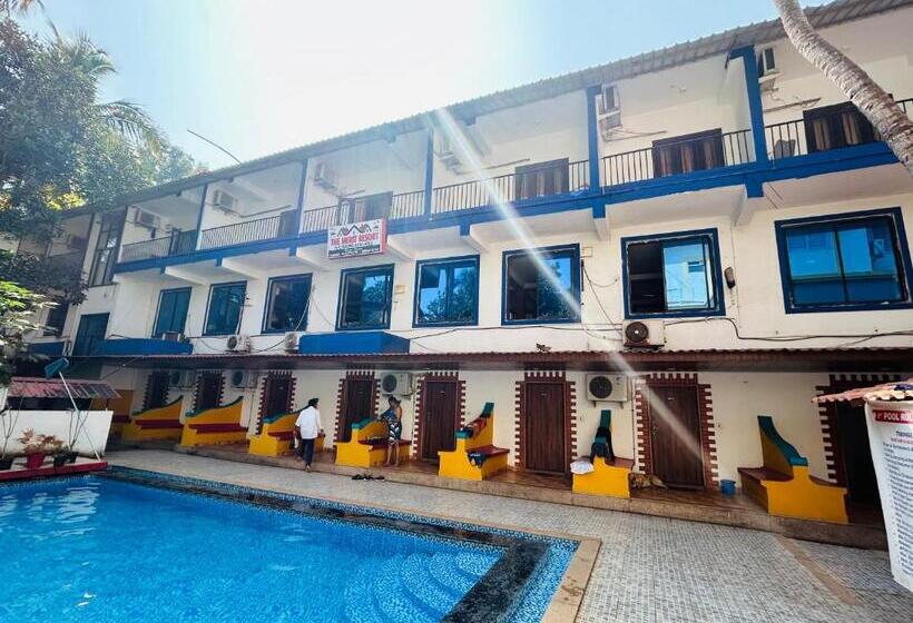 غرفة ديلوكس, The Merit Resort