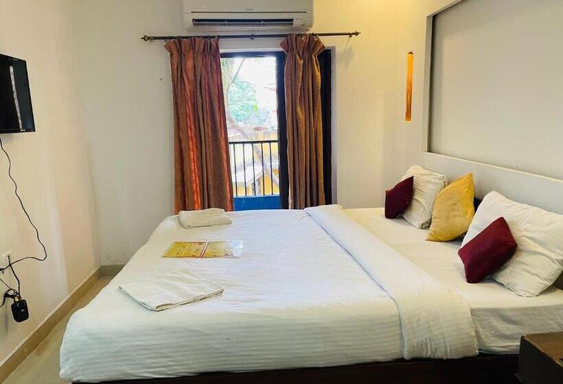 Номер Deluxe, The Merit Resort