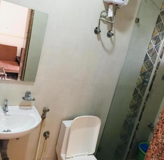 Номер Deluxe, The Merit Resort