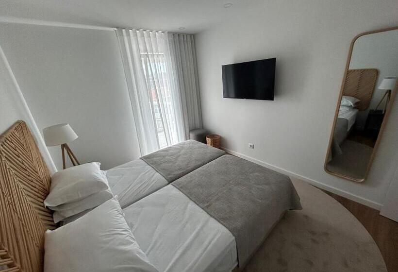 带1个卧室的带海景的公寓, Alto Do Forte