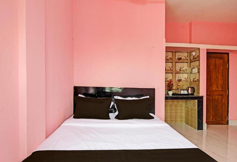 חדר קלאסי לשלושה, Oyo Maa Bhuasuni Residency