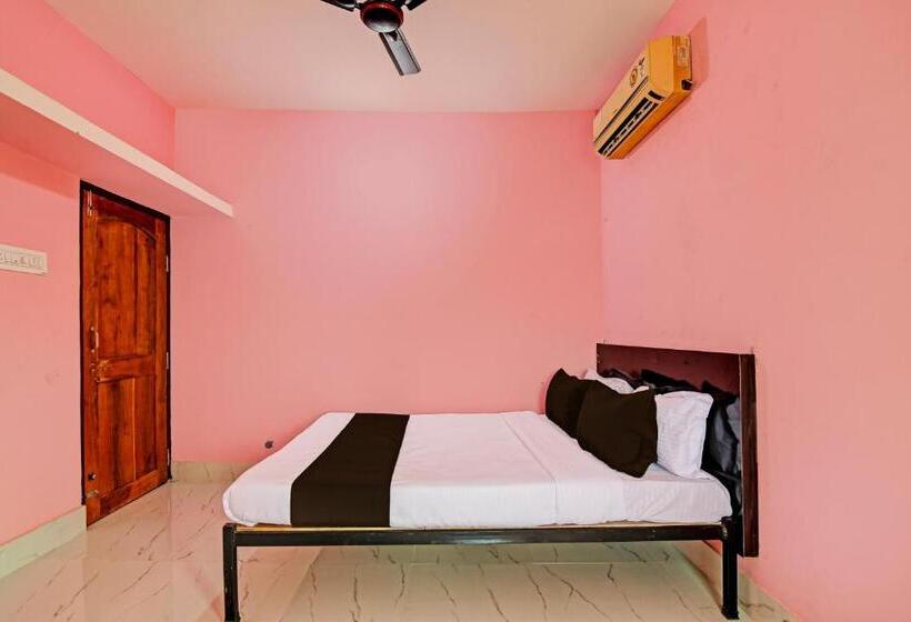 חדר קלאסי לשלושה, Oyo Maa Bhuasuni Residency