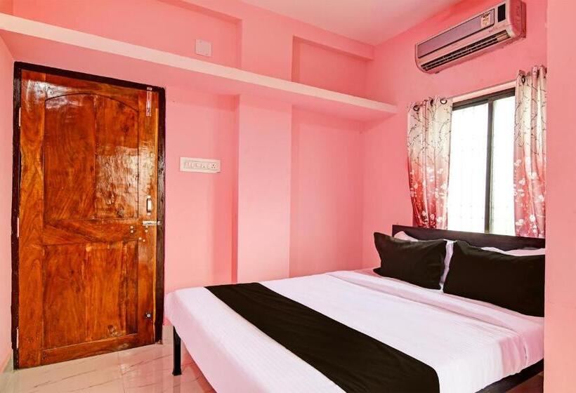 חדר קלאסי לשלושה, Oyo Maa Bhuasuni Residency