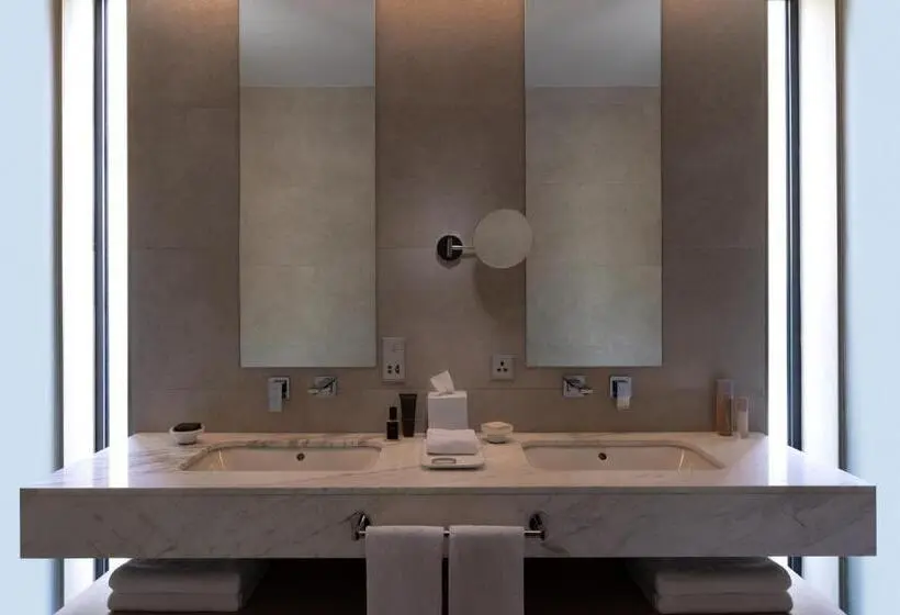 سوئیت با تخت بزرگ, Silversands Beach House Grenada