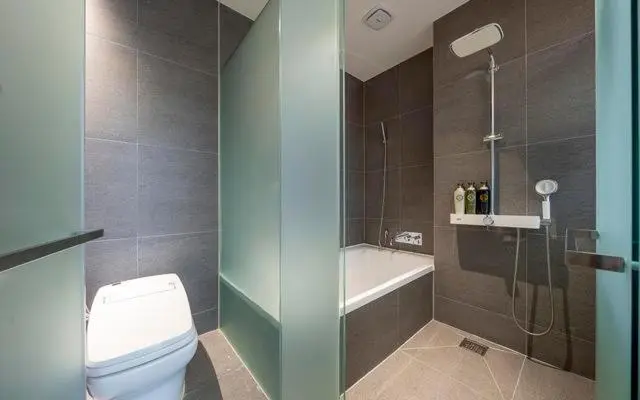 Premium room with river view, The Line