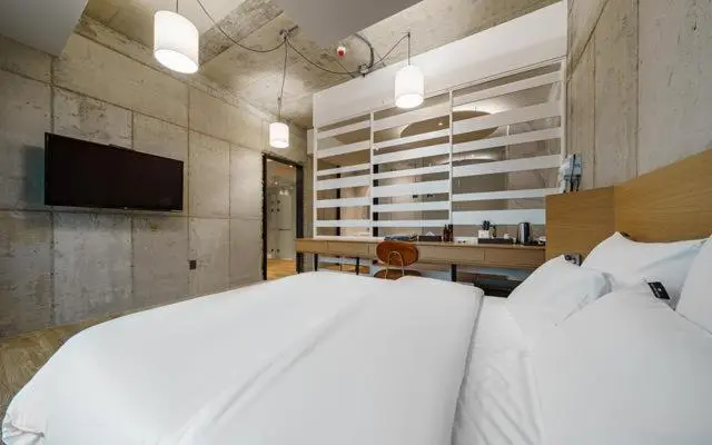 Deluxe room with river view, The Line
