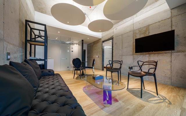 Deluxe room with river view, The Line