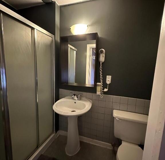 اتاق استاندارد, Nox Hostel