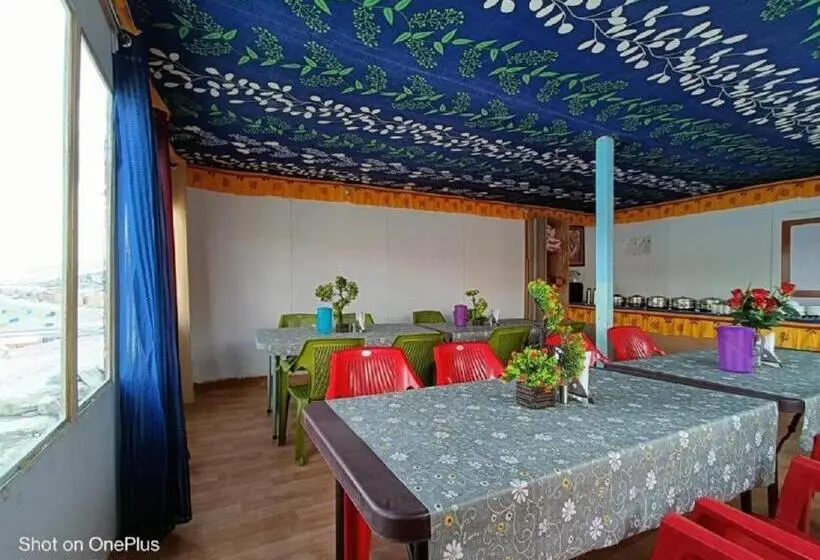 デラックスルーム, Blue Chill Cottage Pangong