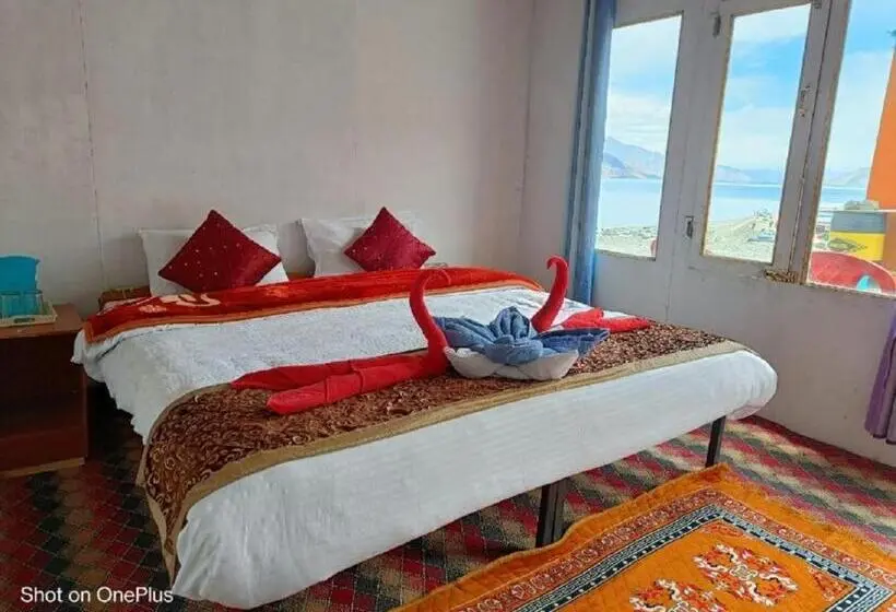デラックスルーム, Blue Chill Cottage Pangong