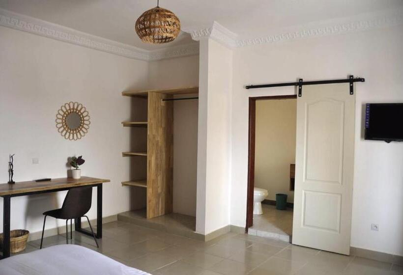 Standard Room with Balcony, Cocoon Guest House