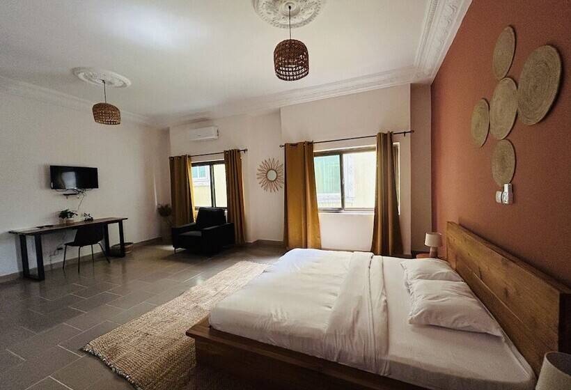Deluxe Room, Cocoon Guest House