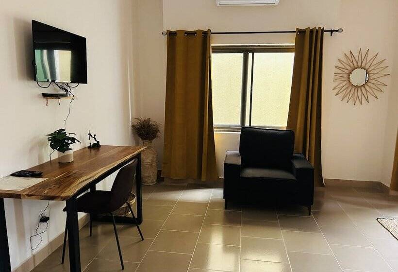 Deluxe Room, Cocoon Guest House