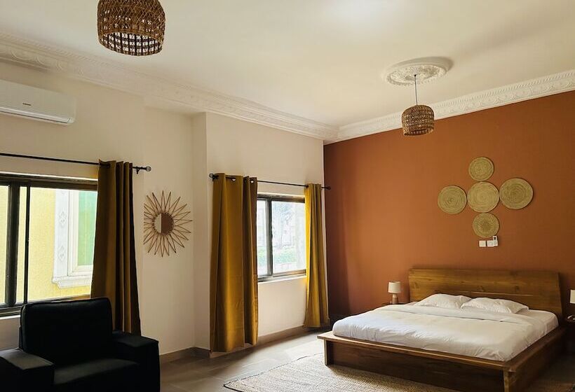 Deluxe Room, Cocoon Guest House