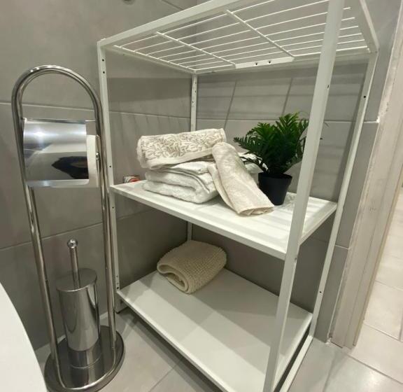 4인용 스탠다드 룸, La Marchesina House