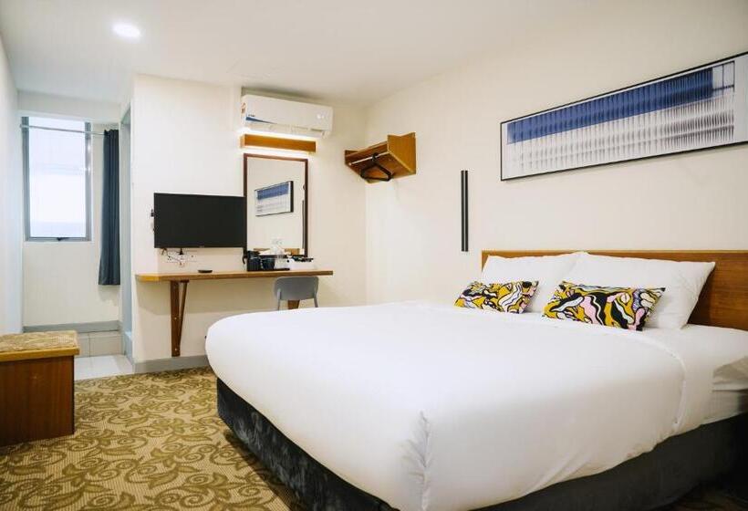 キングサイズベッドのデラックスルーム, The Concept Hotel Kl  Tbs
