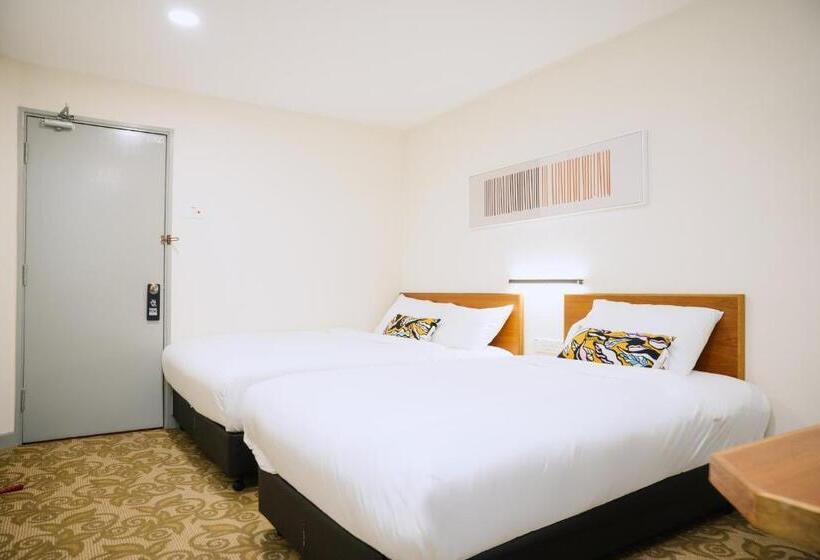 景色の見えるトリプルスタンダードルーム, The Concept Hotel Kl  Tbs