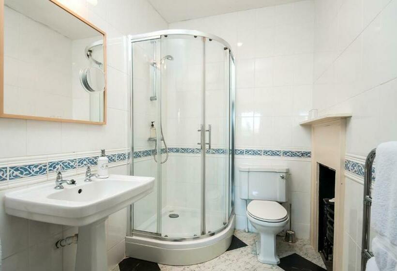 デラックスルーム, 95 Sydney Place