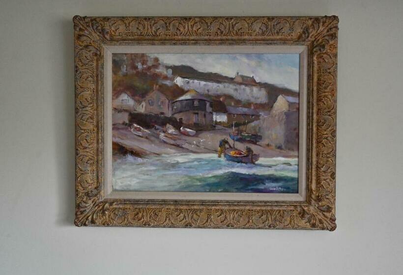 Номер Стандарт, Halwell Lodge