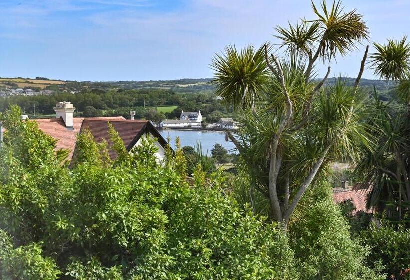 Номер Стандарт Трехместный, Halwell Lodge