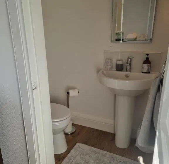 ルームシェアのワンベッド, St Leonards Guest House