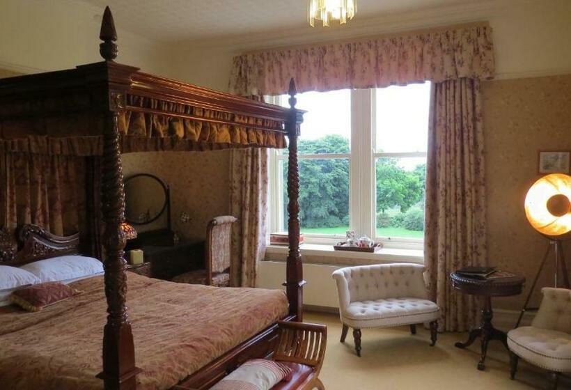 Номер Стандарт, Thornton Lodge