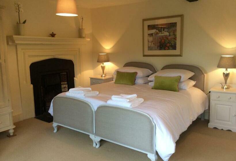 スタンダードルーム, Castle Farm House B&b