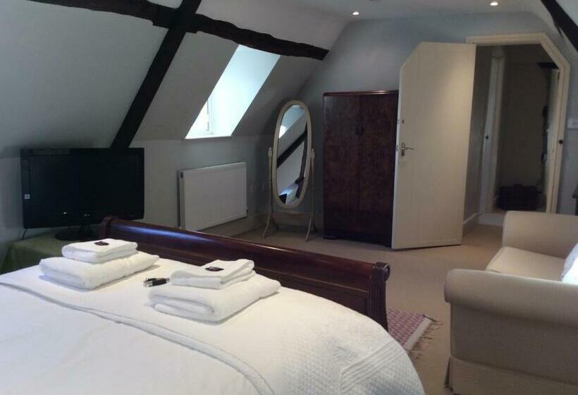 デラックスルーム, Castle Farm House B&b
