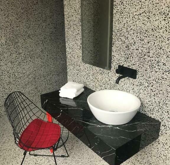 חדר סופריור עם מיטת קינג, Bullitt