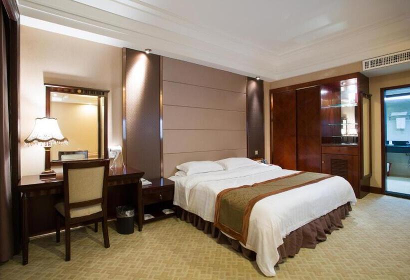 デラックススイート, Chaozhou