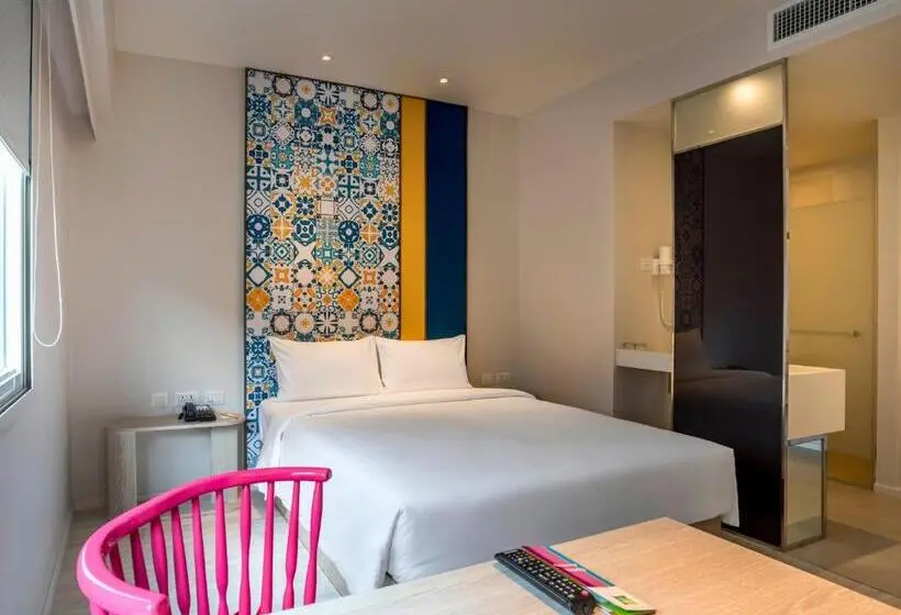 Perhehuone, Ibis Styles Phuket City