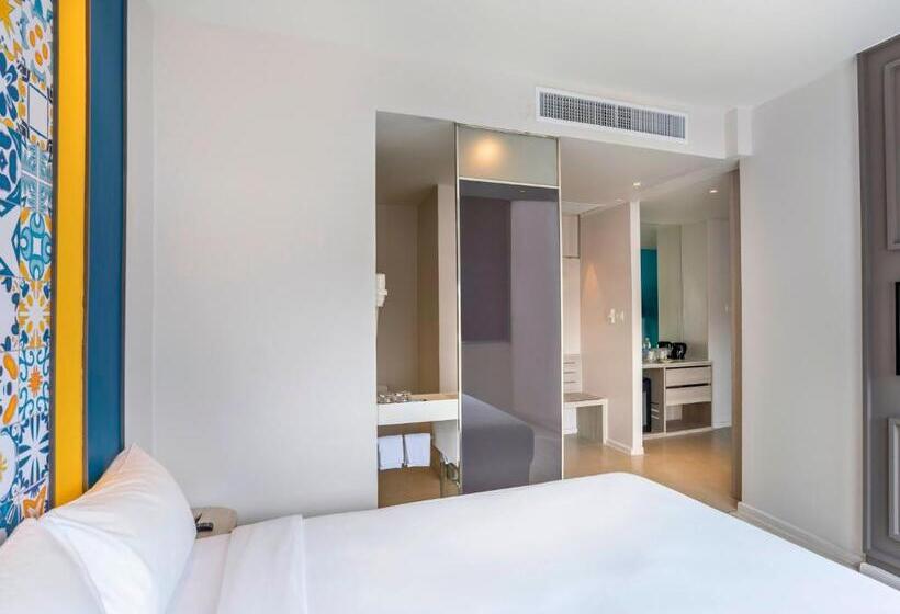 سوییت خانوادگی, Ibis Styles Phuket City