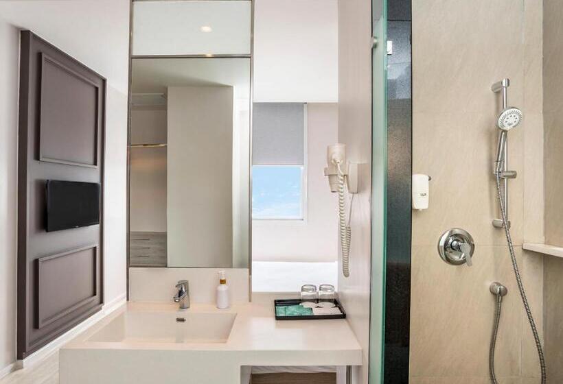 سوییت خانوادگی, Ibis Styles Phuket City