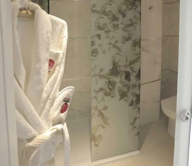 Duplex-sviitti, Las Treixas
