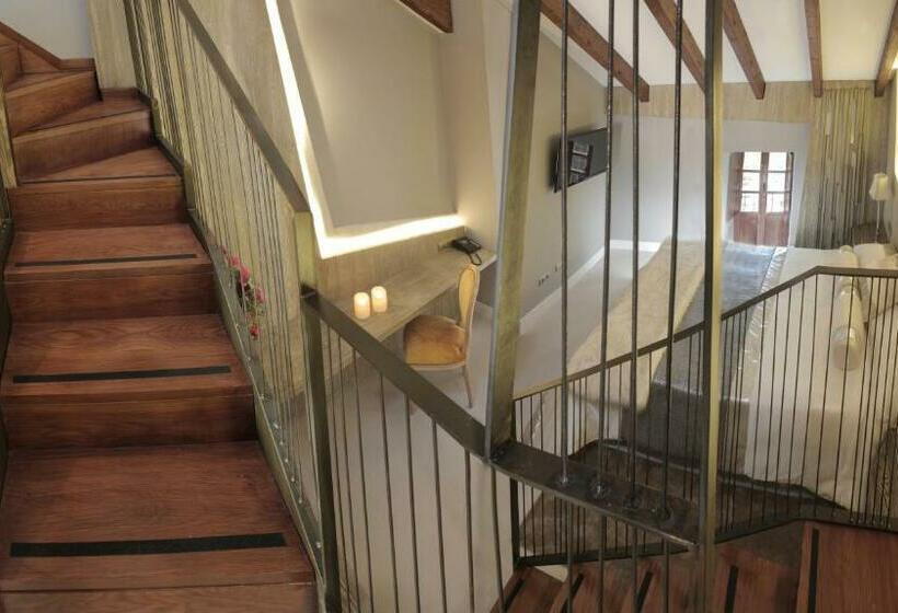 סוויטת דופלקס, Las Treixas