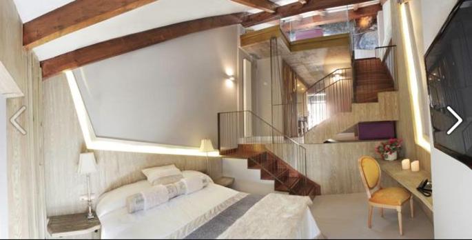 סוויטה משפחתית, Las Treixas