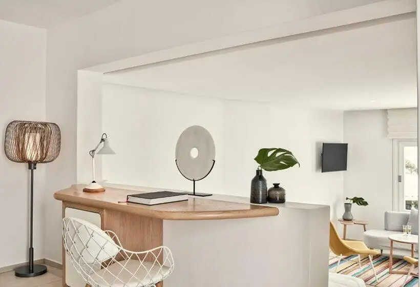 Juniorsviitti Näkymä, Myconian Kyma, A Member of Design Hotels