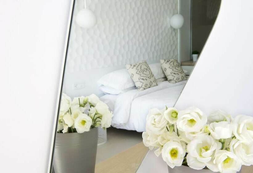 Номер Deluxe Вид на Сад, Myconian Kyma, A Member of Design Hotels