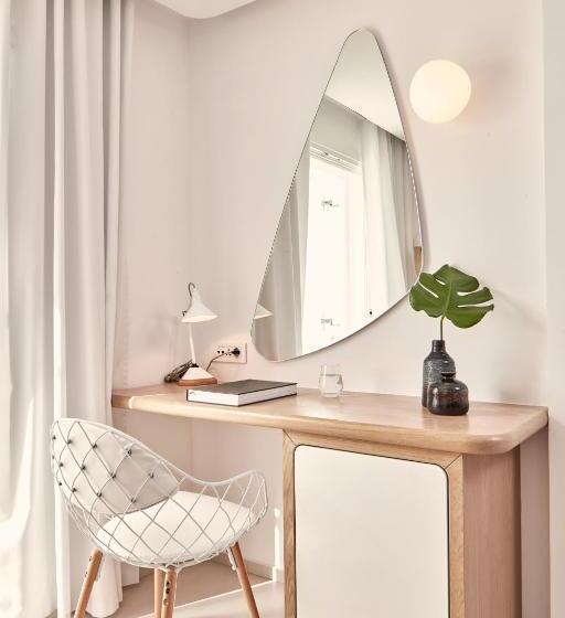 اتاق لوکس با چشم‌انداز دریا, Myconian Kyma, A Member of Design Hotels