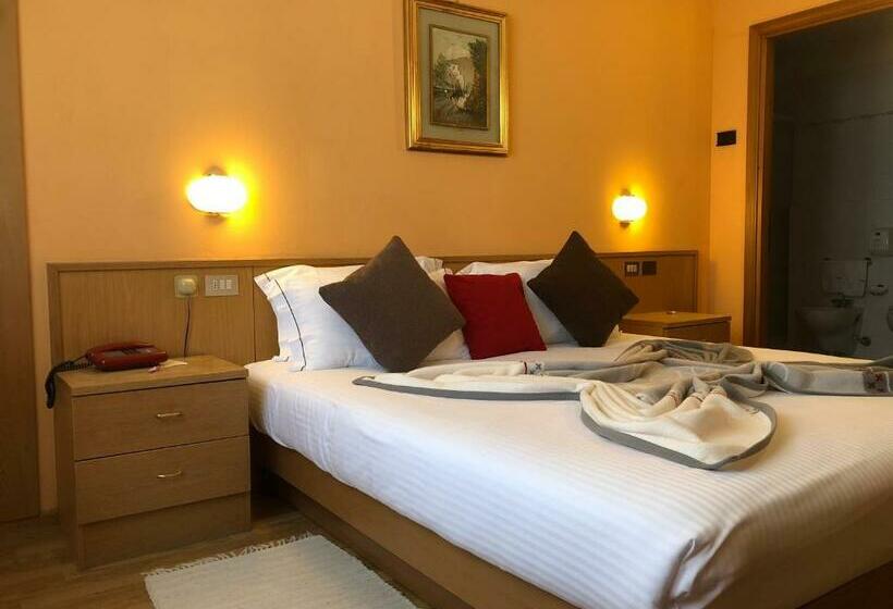 クラシックルーム, Olimpia