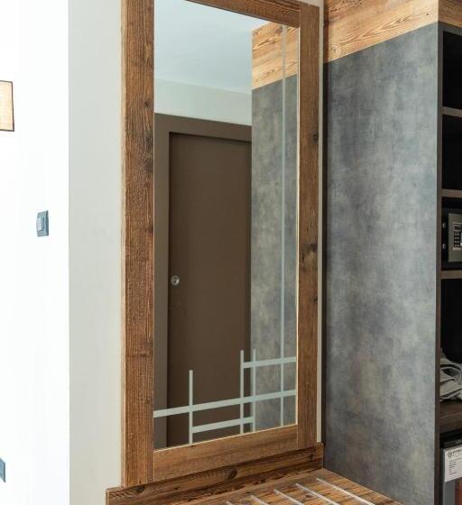 バルコニー付スイート, Olimpia