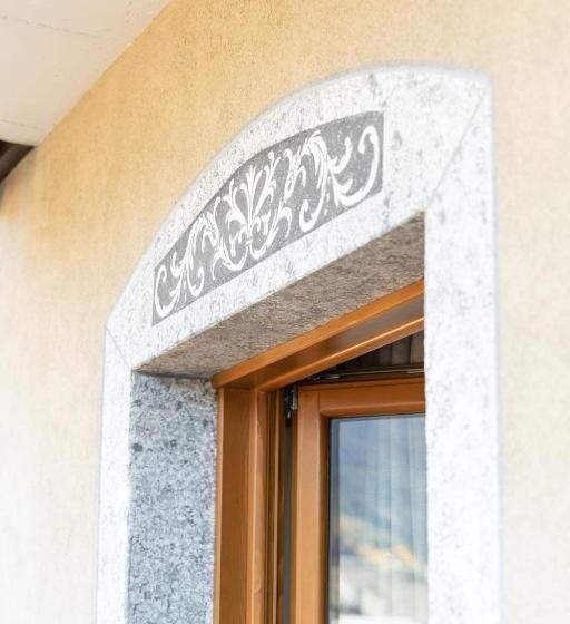 バルコニー付きジュニアスイート, Olimpia