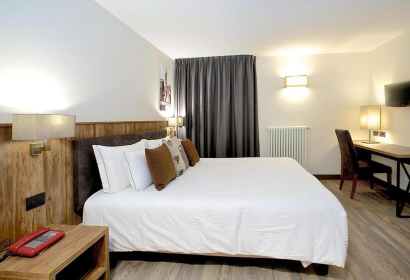 スーペリアールーム, Olimpia