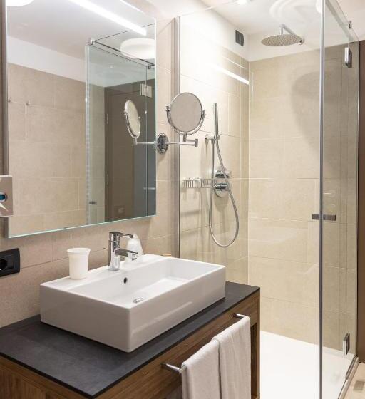 バルコニー付きスーペリアルーム, Olimpia