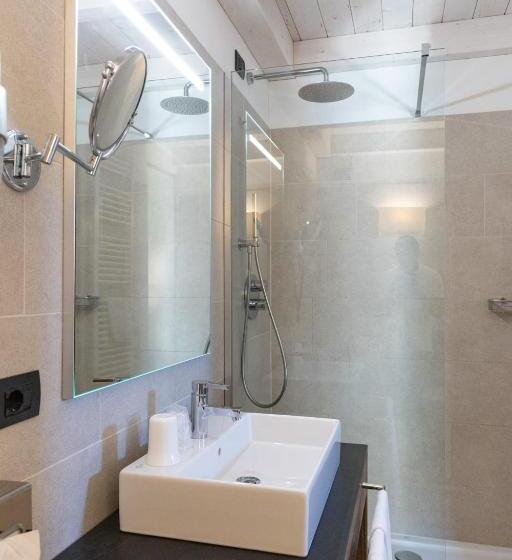 ジュニアスイート, Olimpia